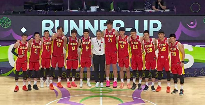 的比赛, 关斩将