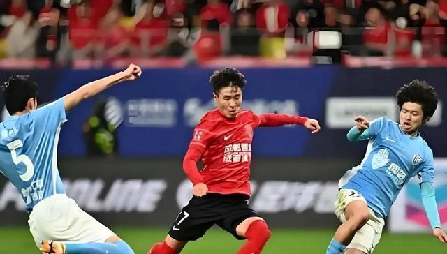 全队合力完, 蓉城制造实