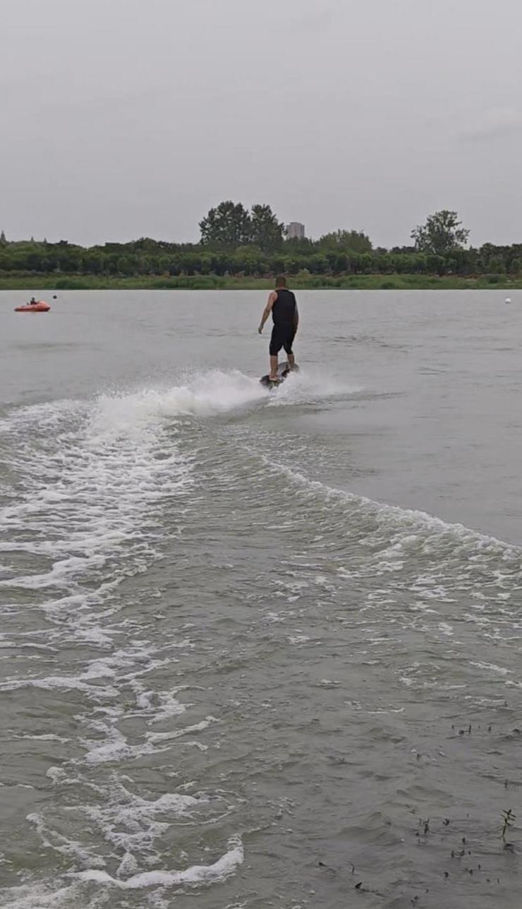 冰柜, 跃欲试, 也希望顾客