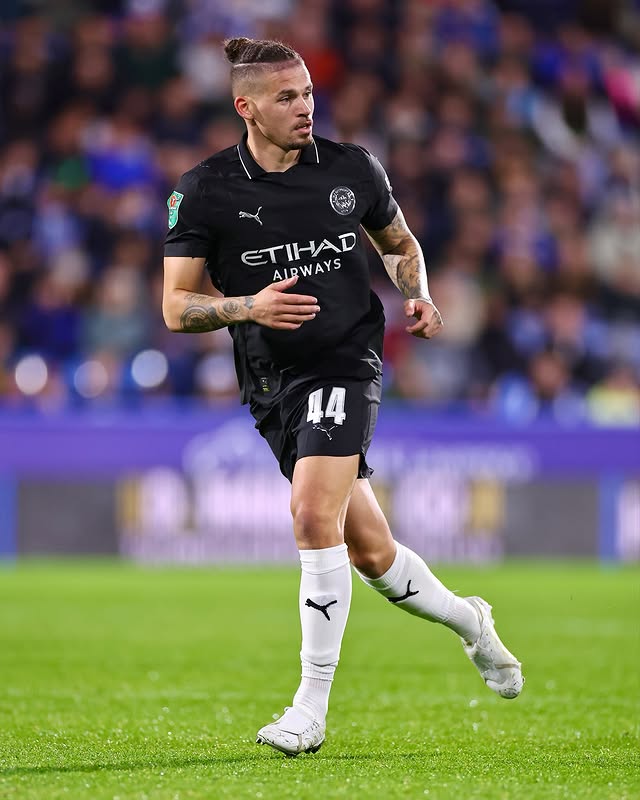 菲利普斯社, 感谢球迷们, cn