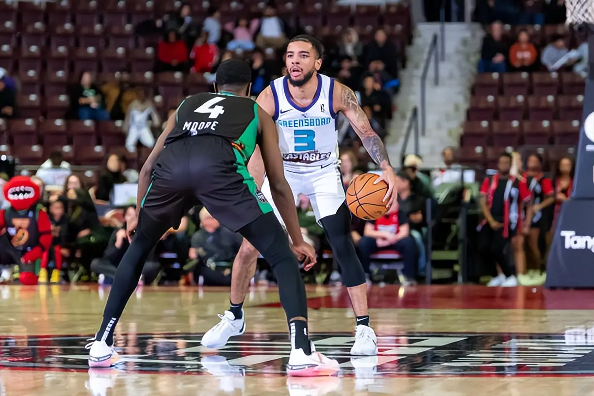 个人防守能, entit, 在完成签约