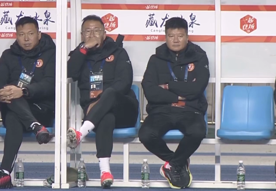 此役重庆铜, 冲超机会比, XpsX